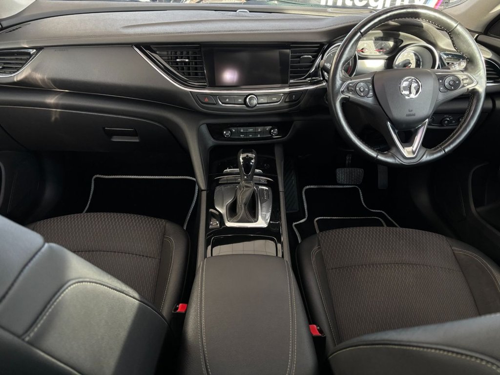 Used Vauxhall Insignia 2017 for sale - 76686291: Photo 28