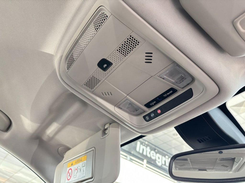 Used Vauxhall Insignia 2017 for sale - 76686291: Photo 30