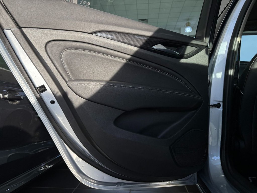 Used Vauxhall Insignia 2017 for sale - 76686291: Photo 41