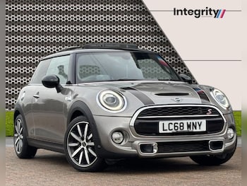 Used MINI Hatch 2018 for sale - 77521231: Photo