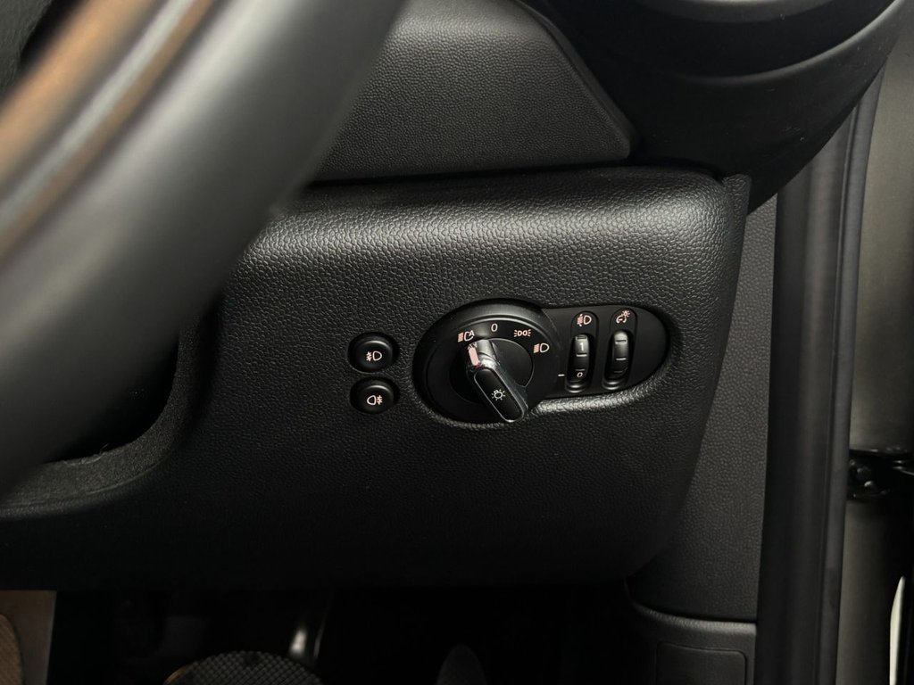 Used MINI Hatch 2018 for sale - 77521231: Photo 21