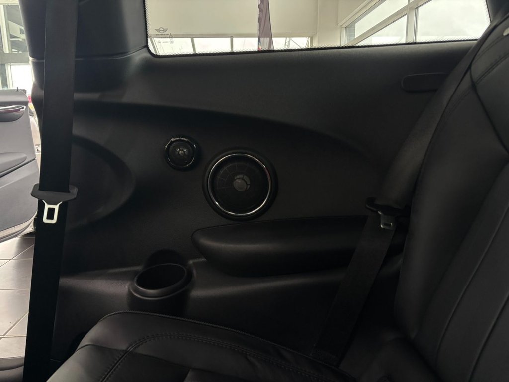 Used MINI Hatch 2018 for sale - 77521231: Photo 30