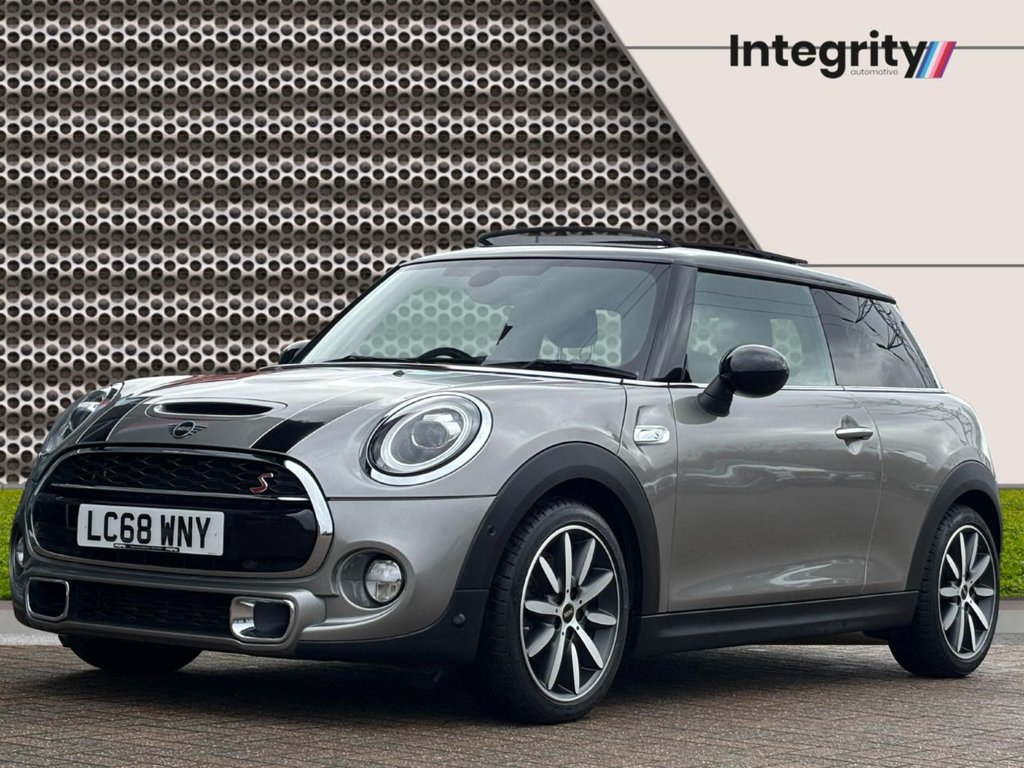 Used MINI Hatch 2018 for sale - 77521231: Photo 8