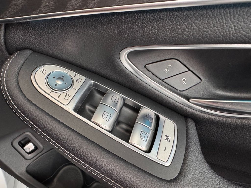 Used Mercedes-Benz C Class 2018 for sale - 77748720: Photo 32