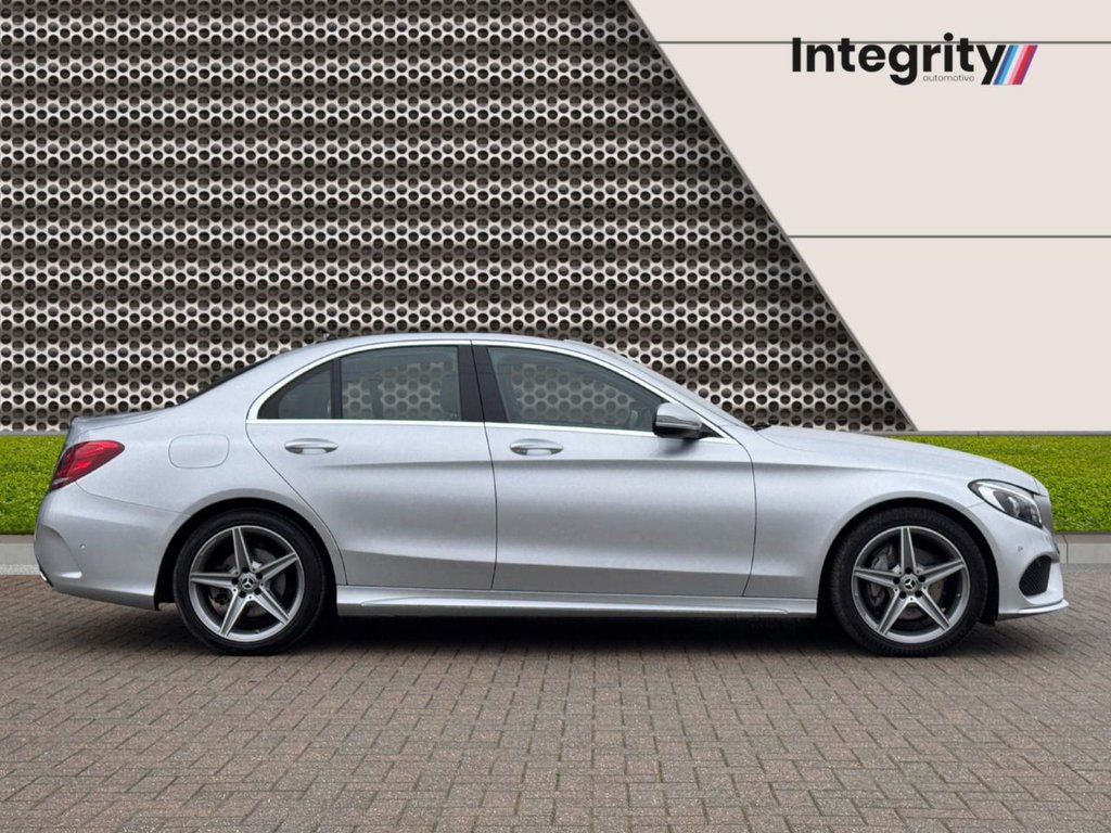 Used Mercedes-Benz C Class 2018 for sale - 77748720: Photo 5