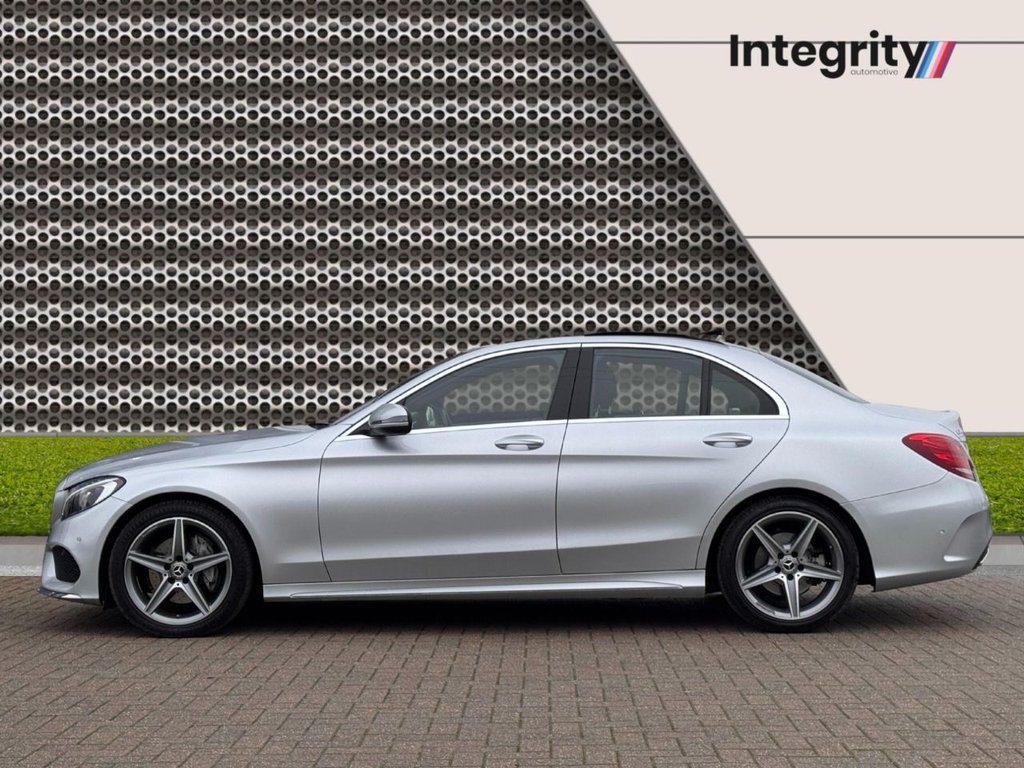 Used Mercedes-Benz C Class 2018 for sale - 77748720: Photo 9