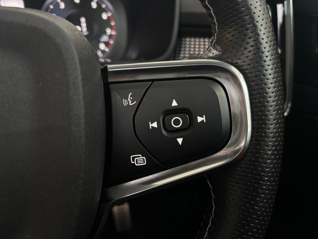 Used Volvo XC40 2021 for sale - 77288321: Photo 29