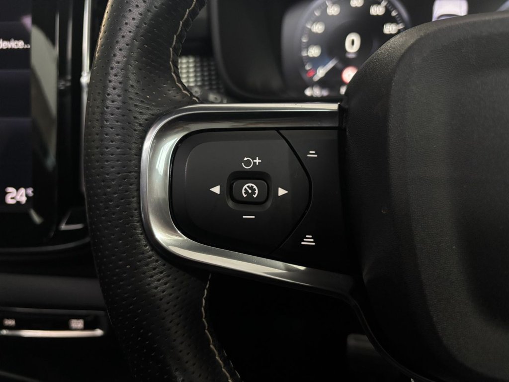 Used Volvo XC40 2021 for sale - 77288321: Photo 30