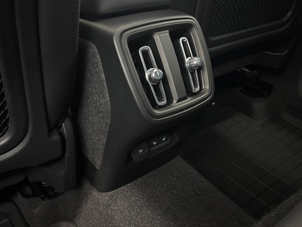 Used Volvo XC40 2021 for sale - 77288321: Photo 49