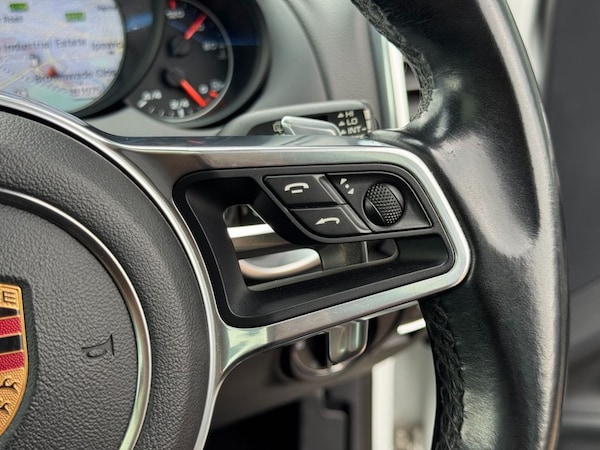 Used Porsche Cayenne 2017 for sale - 75416570: Photo 40