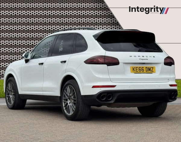 Used Porsche Cayenne 2017 for sale - 75416570: Photo 6