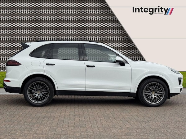 Used Porsche Cayenne 2017 for sale - 75416570: Photo 9