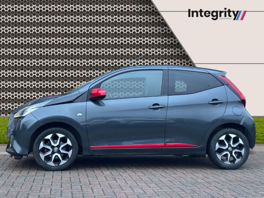 Used Toyota AYGO 2019 for sale - 77470541: Photo 3