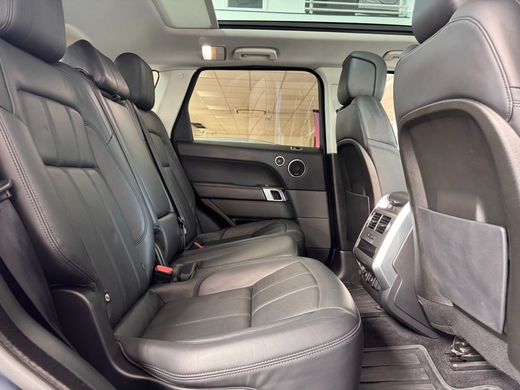 Used Land Rover Range Rover Sport 2019 for sale - 76266823: Photo 17
