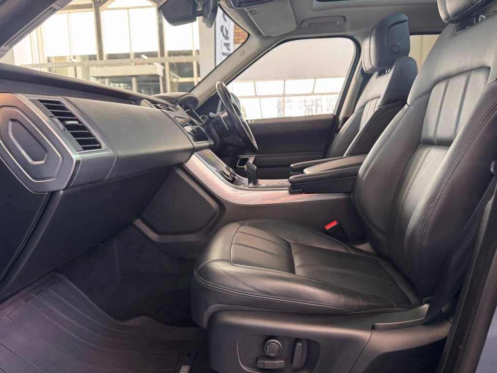 Used Land Rover Range Rover Sport 2019 for sale - 76266823: Photo 26