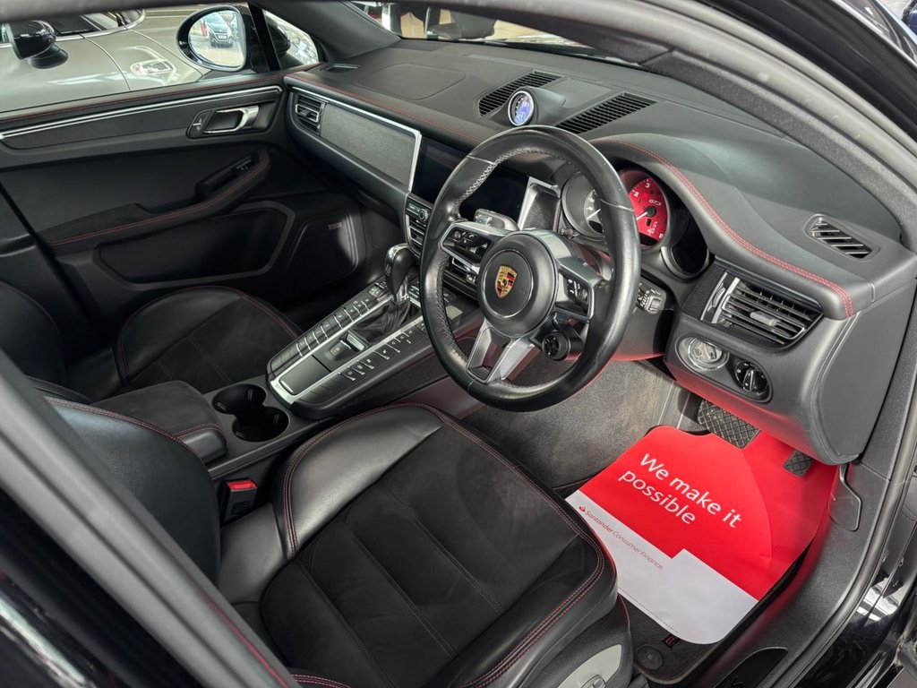 Used Porsche Macan 2020 for sale - 77594190: Photo 12