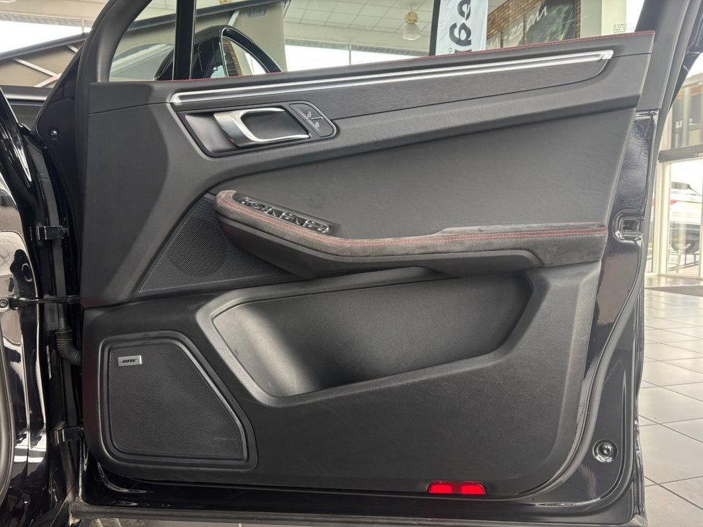 Used Porsche Macan 2020 for sale - 77594190: Photo 17