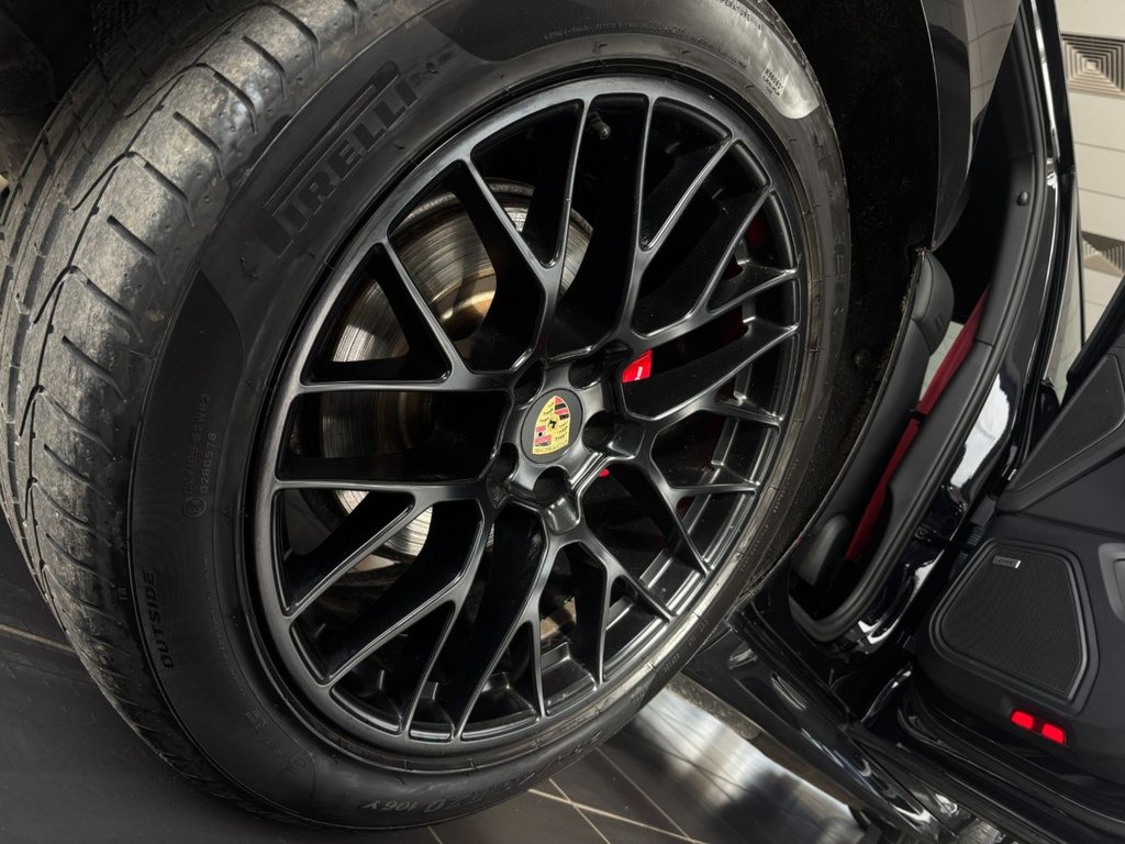 Used Porsche Macan 2020 for sale - 77594190: Photo 30