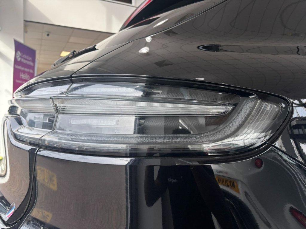 Used Porsche Macan 2020 for sale - 77594190: Photo 36