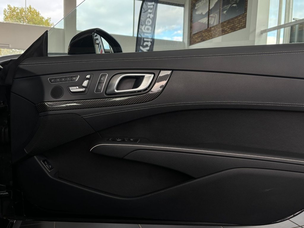 Used Mercedes-Benz SL 2014 for sale - 76496130: Photo 24