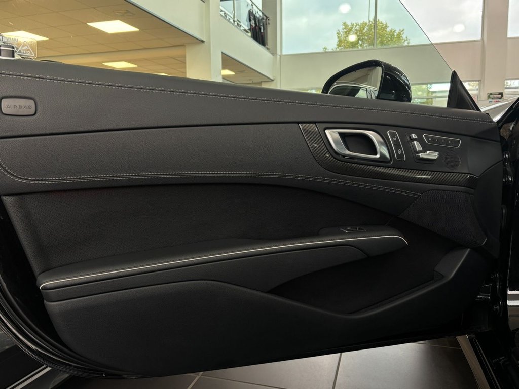 Used Mercedes-Benz SL 2014 for sale - 76496130: Photo 30