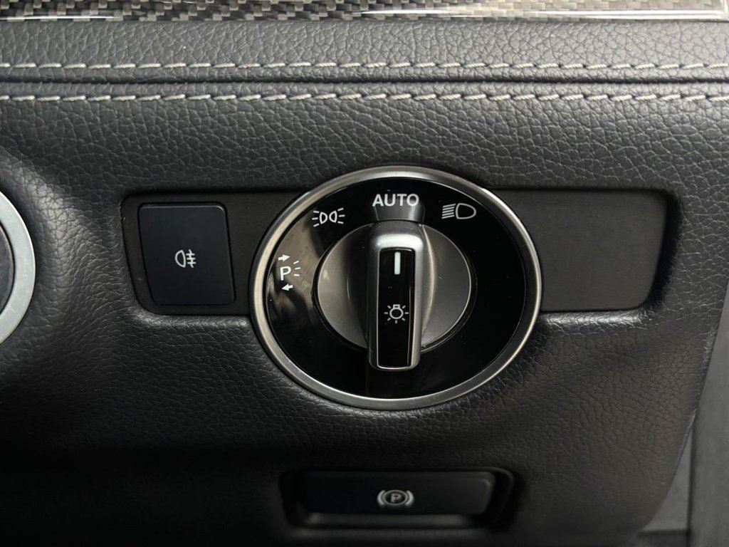 Used Mercedes-Benz SL 2014 for sale - 76496130: Photo 39