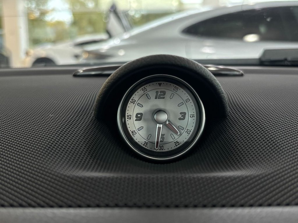 Used Mercedes-Benz SL 2014 for sale - 76496130: Photo 44