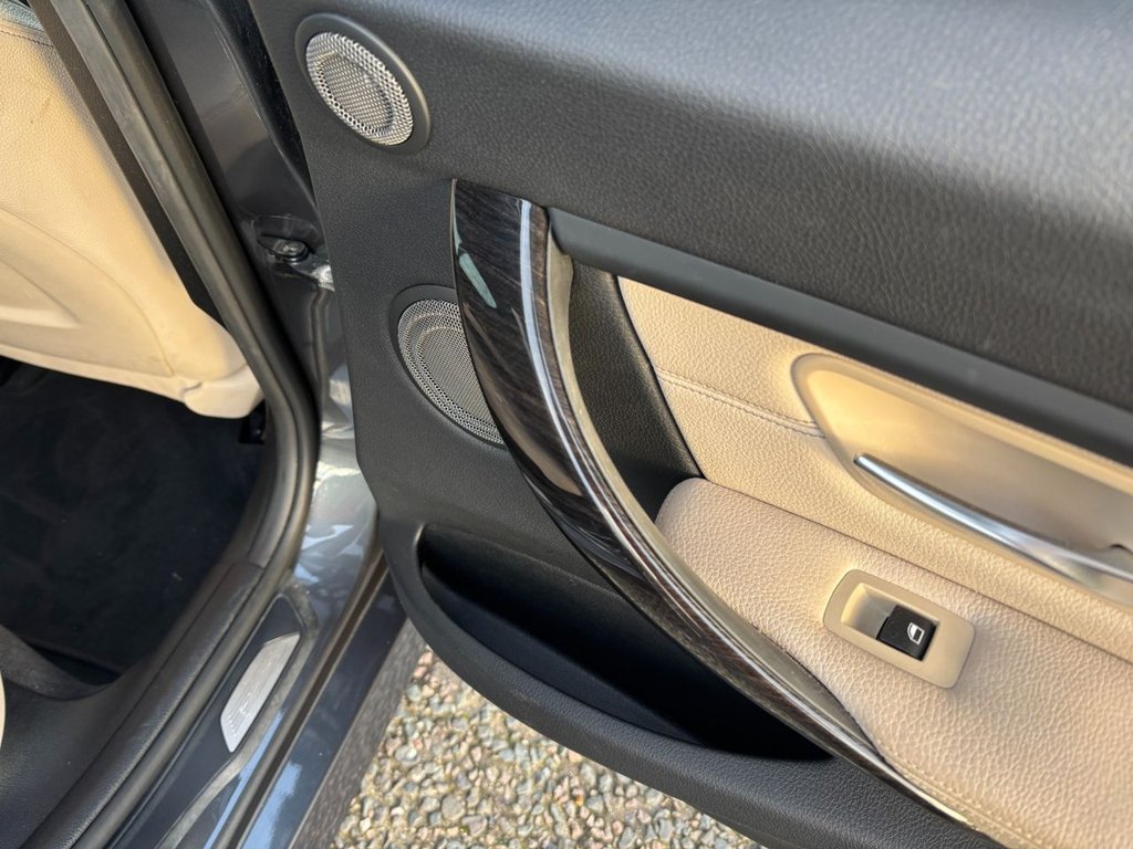 Used BMW 3 Series 2015 for sale - 76973073: Photo 28