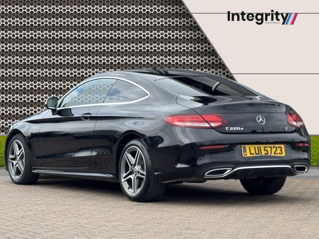 Used Mercedes-Benz C Class 2018 for sale - 76840942: Photo 6