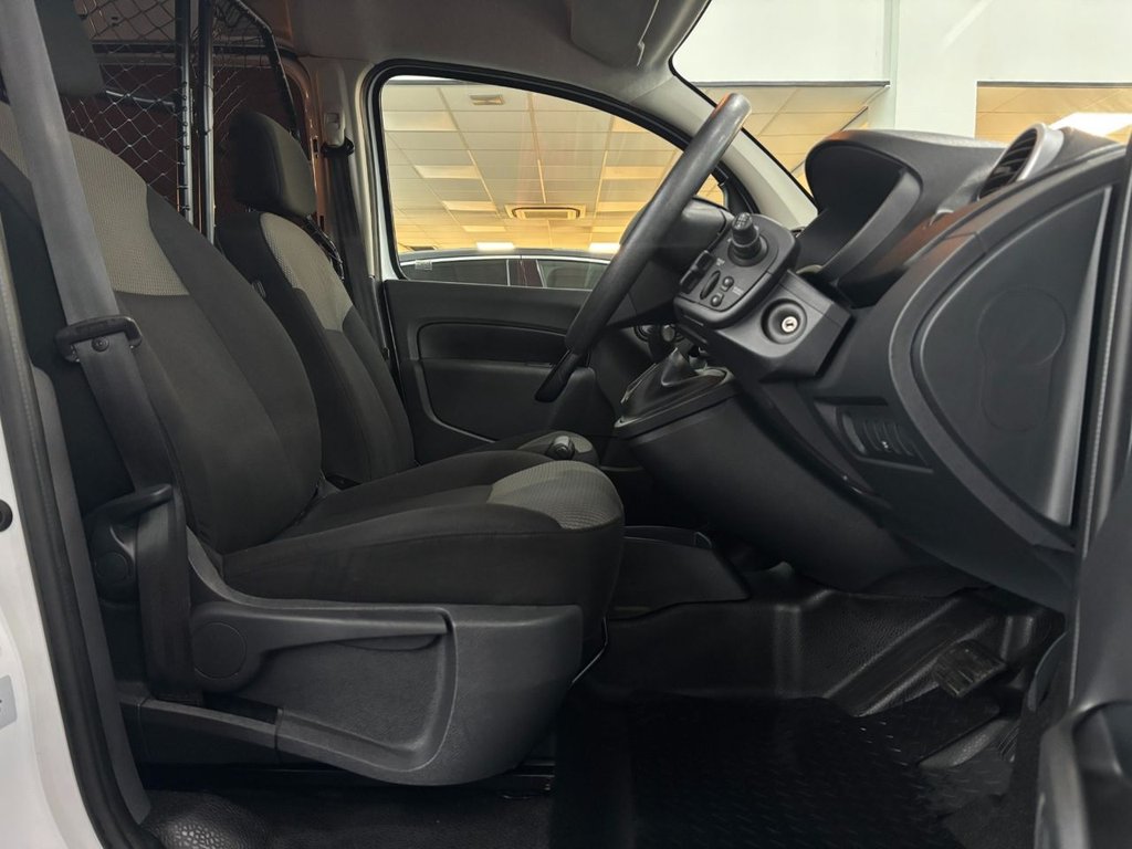 Used Renault Kangoo 2019 for sale - 76848446: Photo 17
