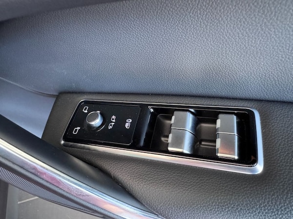 Used Jaguar F-Pace 2021 for sale - 74639055: Photo 34