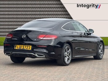Used Mercedes-Benz C-Class 2018 for sale - 75596409: Photo