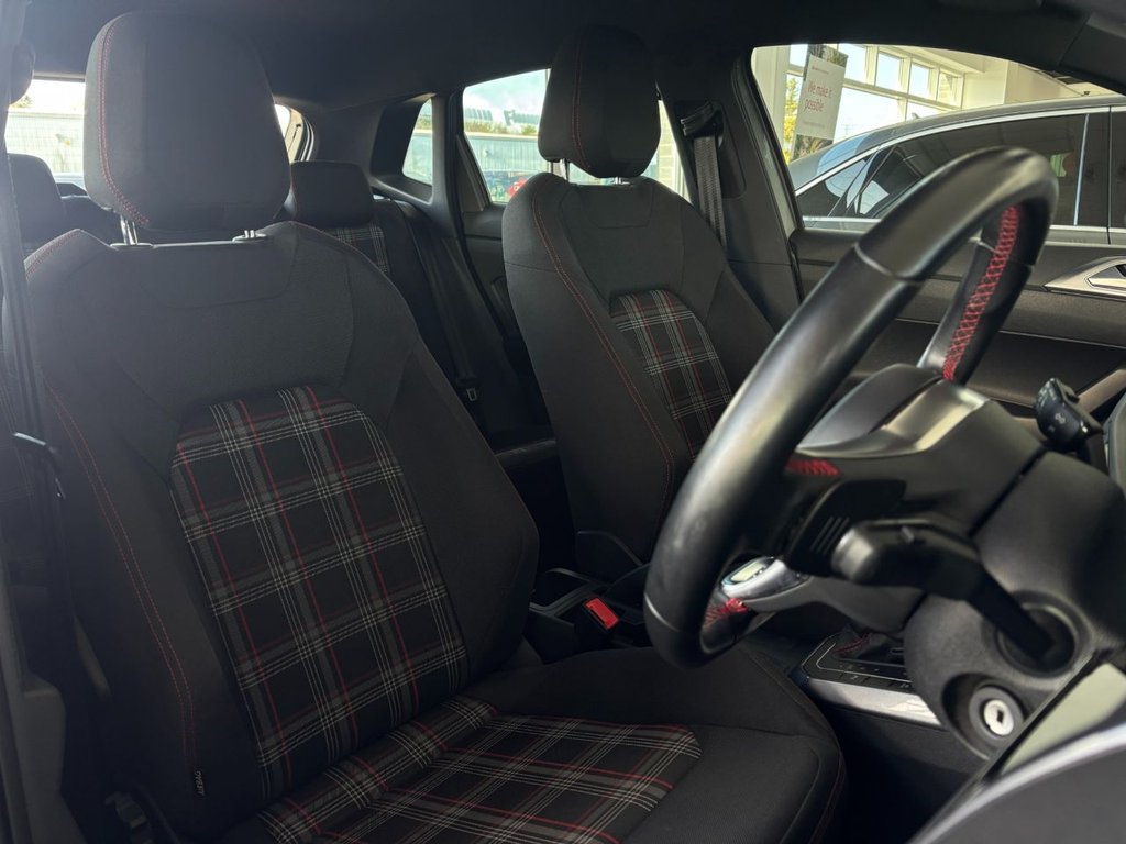 Used Volkswagen Polo 2019 for sale - 76665839: Photo 15