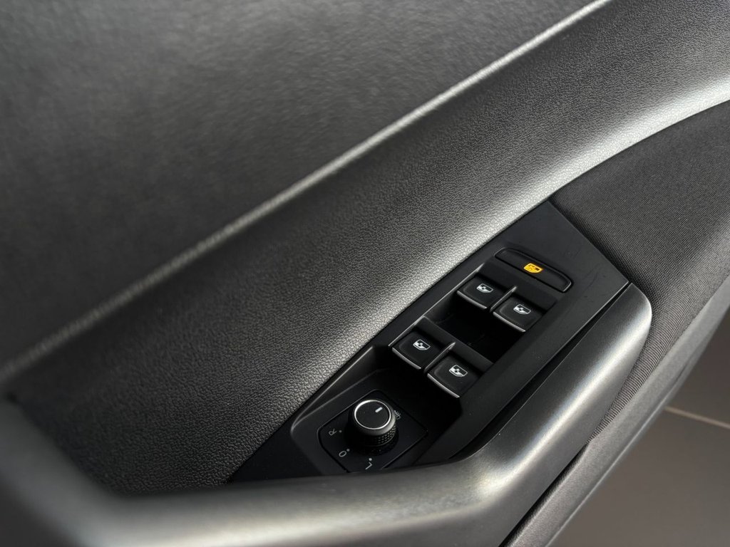 Used Volkswagen Polo 2019 for sale - 76665839: Photo 21