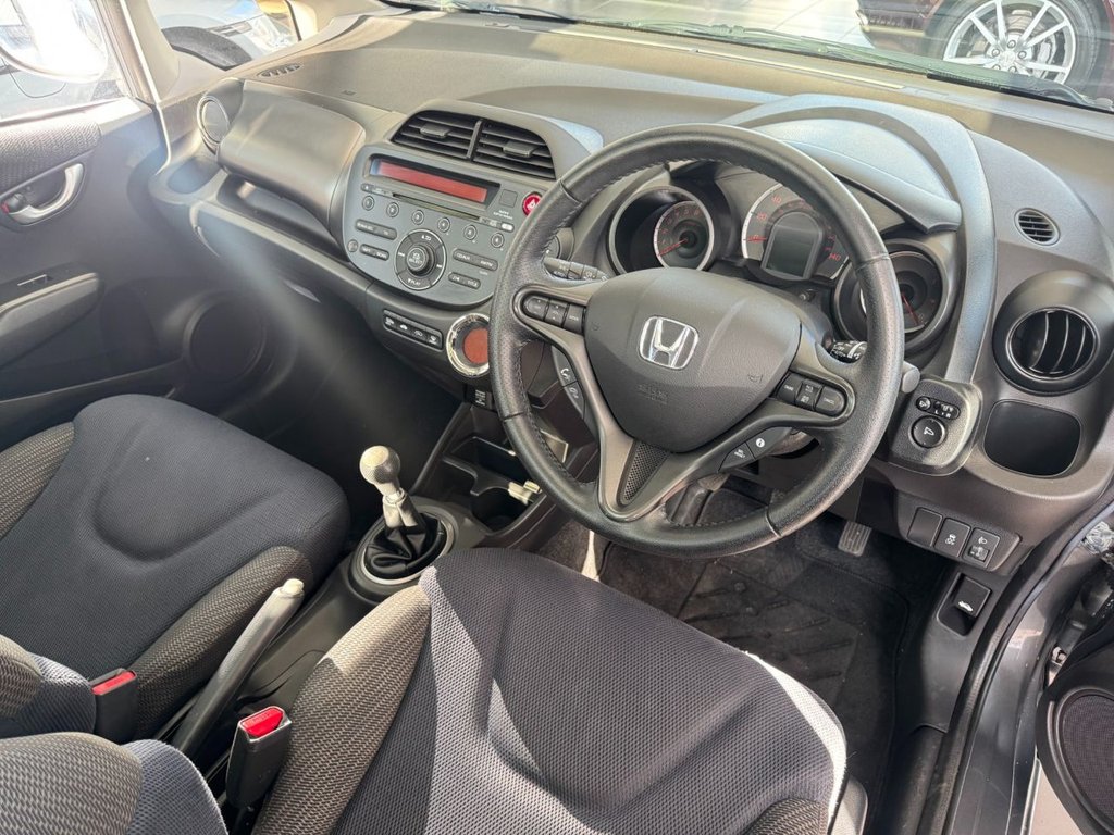 Used Honda Jazz 2013 for sale - 76056881: Photo 11