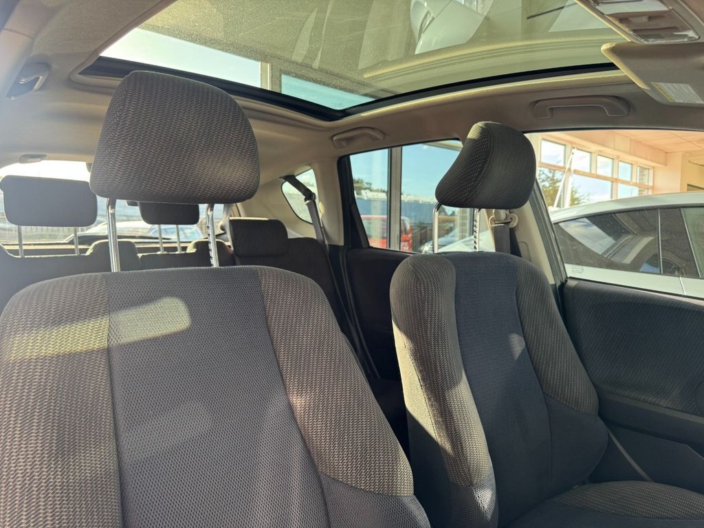Used Honda Jazz 2013 for sale - 76056881: Photo 13