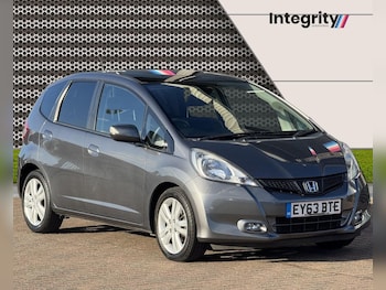 Used Honda Jazz 2013 for sale - 76056881: Photo