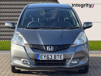 Used Honda Jazz 2013 for sale - 76056881: Photo