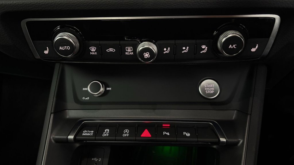 Used Audi Q3 2019 for sale - 76454031: Photo 48