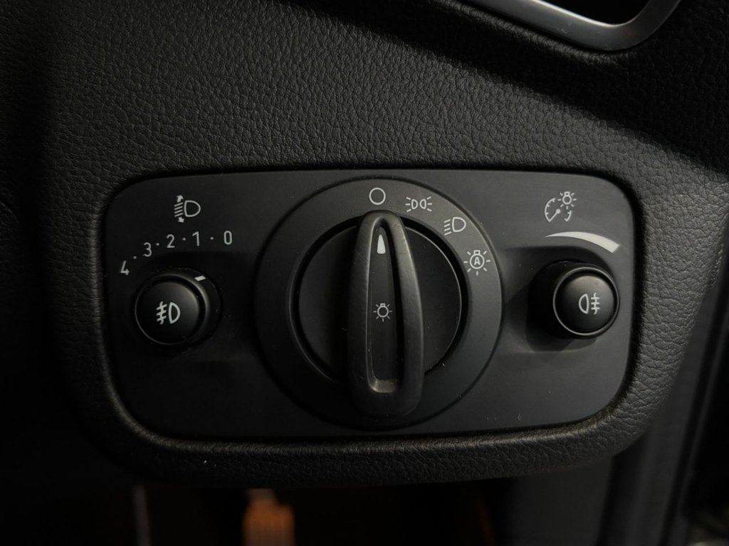 Used Ford Kuga 2014 for sale - 76439317: Photo 41