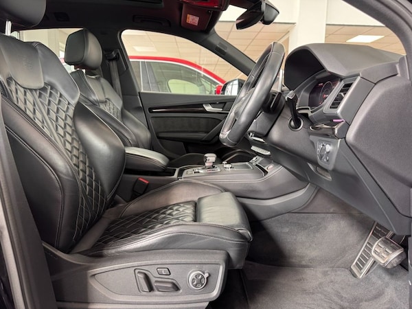 Used Audi Q5 2020 for sale - 76303756: Photo 12