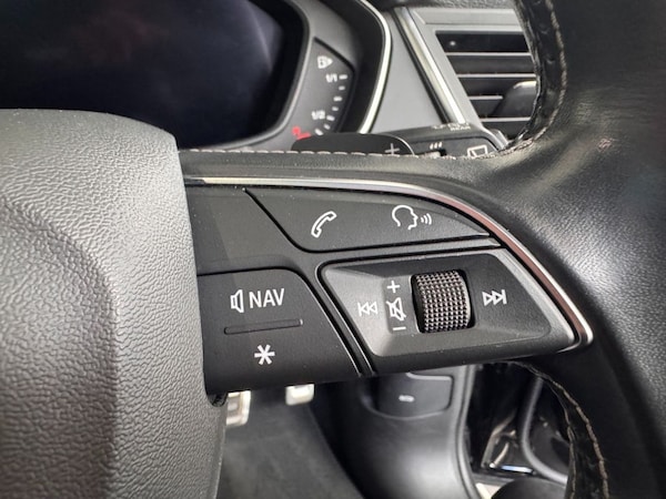 Used Audi Q5 2020 for sale - 76303756: Photo 39