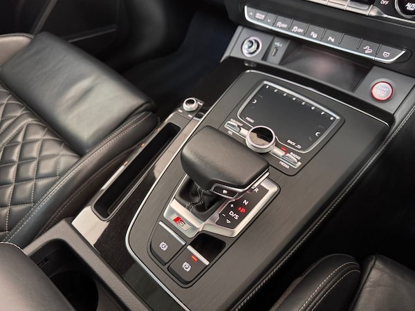 Used Audi Q5 2020 for sale - 76303756: Photo 43