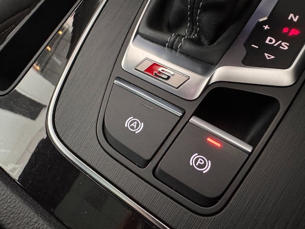 Used Audi Q5 2020 for sale - 76303756: Photo 44