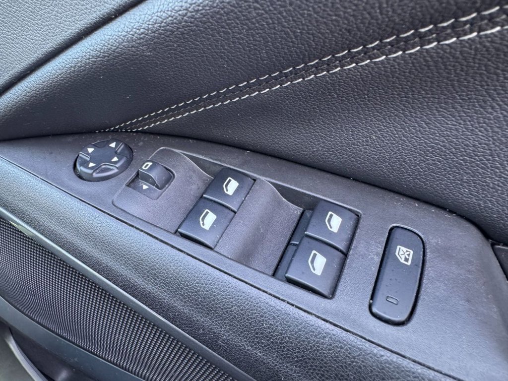 Used Vauxhall Crossland 2021 for sale - 77734248: Photo 31