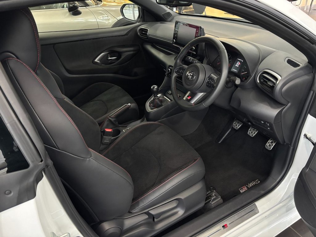 Used Toyota Yaris 2021 for sale - 77621833: Photo 14