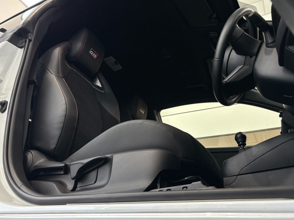 Used Toyota Yaris 2021 for sale - 77621833: Photo 17