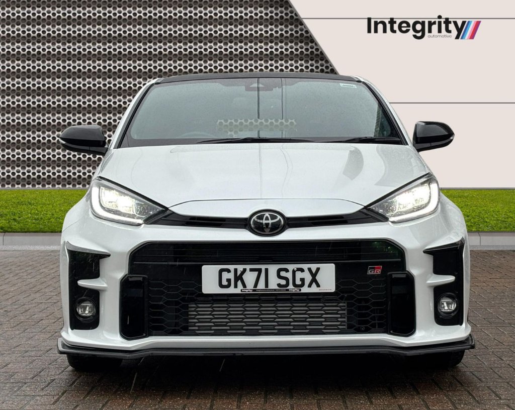 Used Toyota Yaris 2021 for sale - 77621833: Photo 2