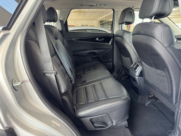 Used Kia Sorento 2015 for sale - 75752810: Photo 18