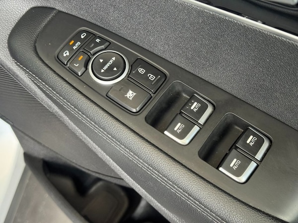 Used Kia Sorento 2015 for sale - 75752810: Photo 31
